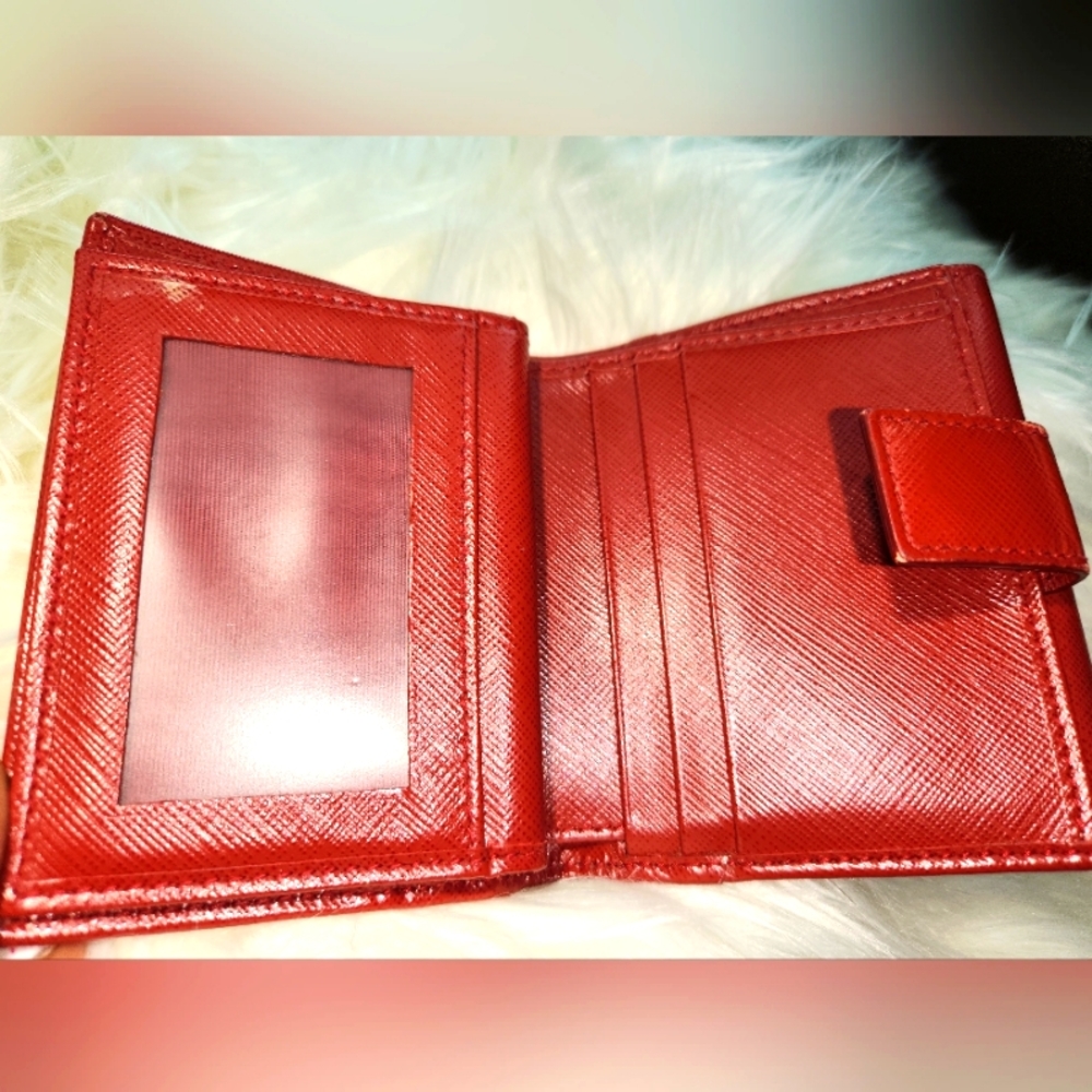 Salvatore Ferragamo Vara Wallet (1-13-A136) - Picture 5 of 16